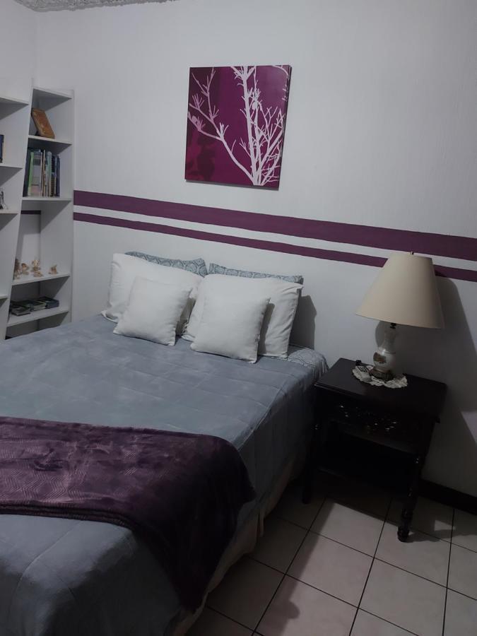 Апартаменти Casa Familiar La Arboleda Guatemala City Екстер'єр фото